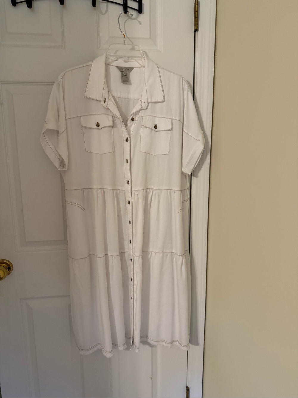 Multiples White Button-Down Tiered Midi Dress - L